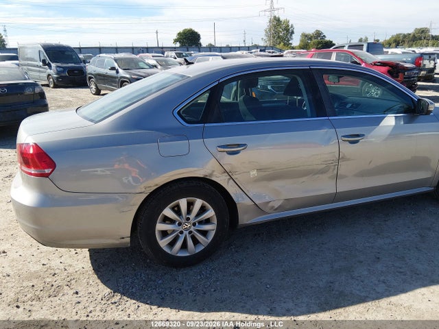 Volkswagen PASSAT S 2014 1VWAH7A30EC013803 Image 6
