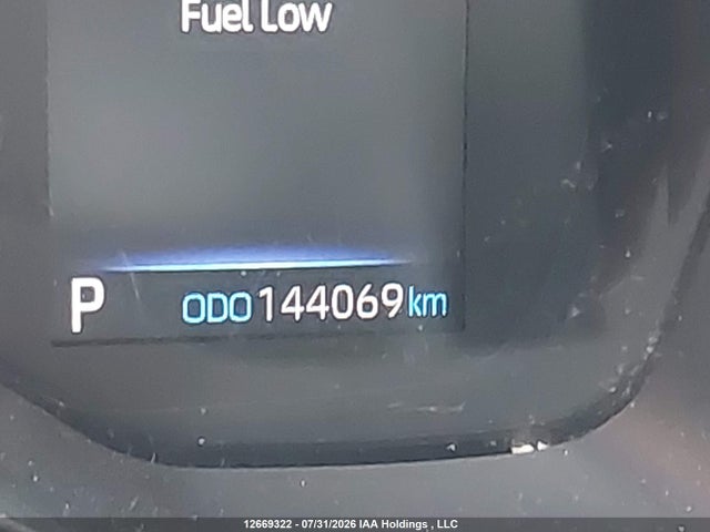 5YFBPMBE6MP152249 Toyota COROLLA LE