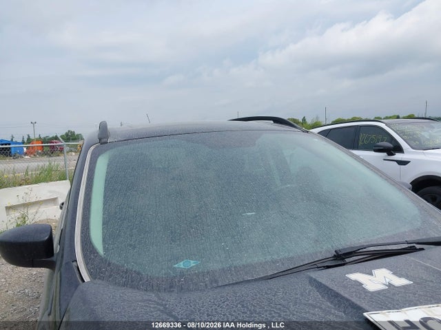 1FMCU0GXXFUC48564 Ford ESCAPE SE