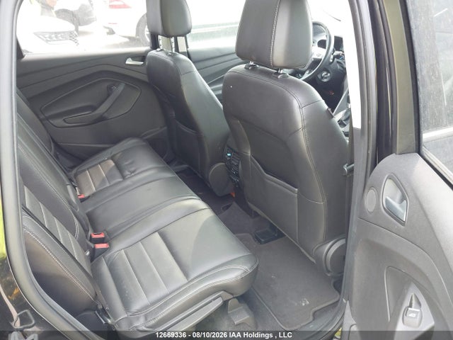 1FMCU0GXXFUC48564 Ford ESCAPE SE