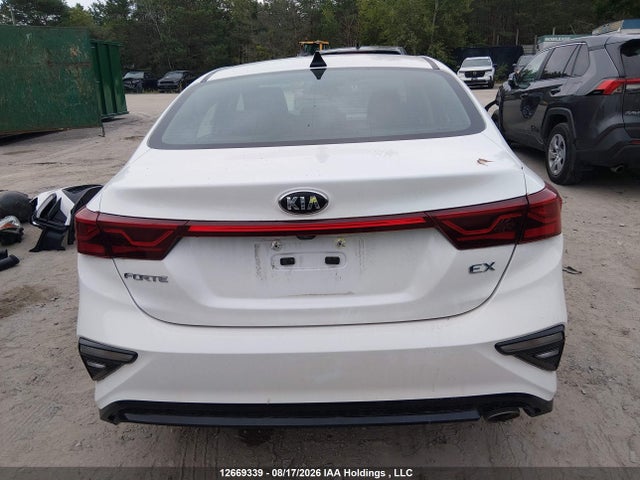 KIA Forte 2021 3KPF54AD0ME263574 Image 16