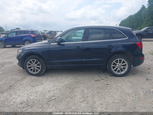 12669340 :رقم المزاد ، WA1CKCFP0BA084065 vin ، 2011 Audi Q5 3.2 مزاد بيع