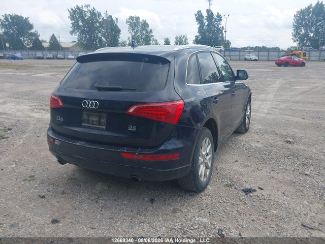 12669340 :رقم المزاد ، WA1CKCFP0BA084065 vin ، 2011 Audi Q5 3.2 مزاد بيع