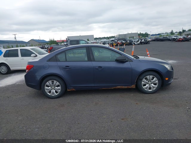 12669343 :رقم المزاد ، 1G1PA5SH2E7147441 vin ، 2014 Chevrolet Cruze Ls مزاد بيع