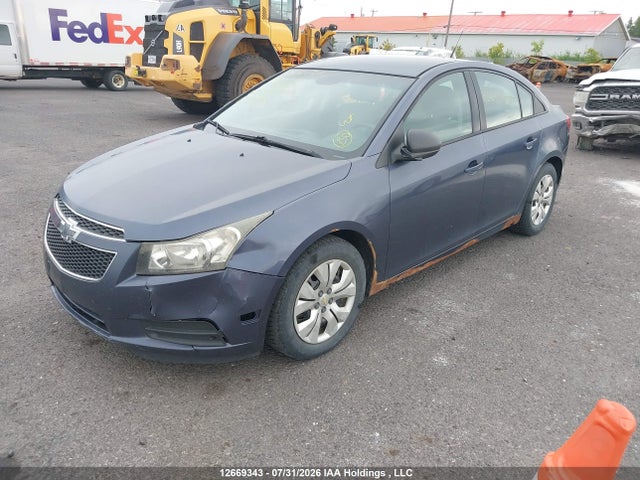 12669343 :رقم المزاد ، 1G1PA5SH2E7147441 vin ، 2014 Chevrolet Cruze Ls مزاد بيع