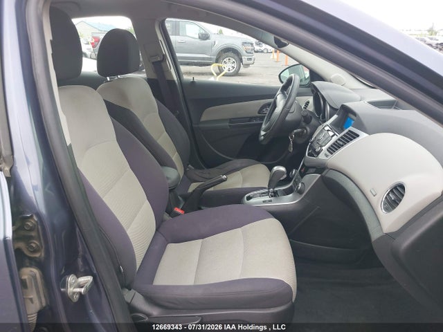 12669343 :رقم المزاد ، 1G1PA5SH2E7147441 vin ، 2014 Chevrolet Cruze Ls مزاد بيع