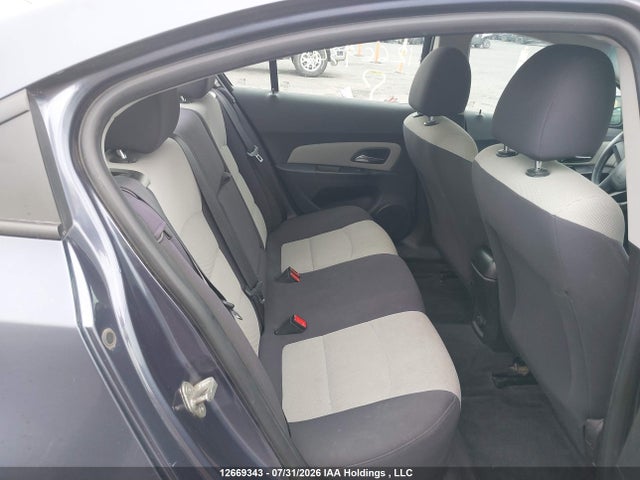 12669343 :رقم المزاد ، 1G1PA5SH2E7147441 vin ، 2014 Chevrolet Cruze Ls مزاد بيع