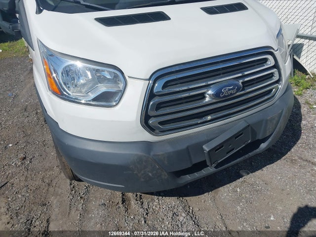 Ford Transit-150 2018 1FTYE1ZV6JKA49847 Image 6