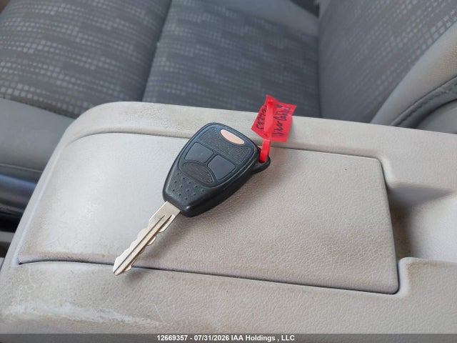 12669357 :رقم المزاد ، 1B3HB48B07D533724 vin ، 2007 Dodge Caliber Sxt مزاد بيع