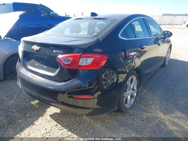 2017 Chevrolet Cruze Premier მანქანა იყიდება აუქციონზე, vin: 1G1BF5SM3H7225383, აუქციონის ნომერი: 12669370