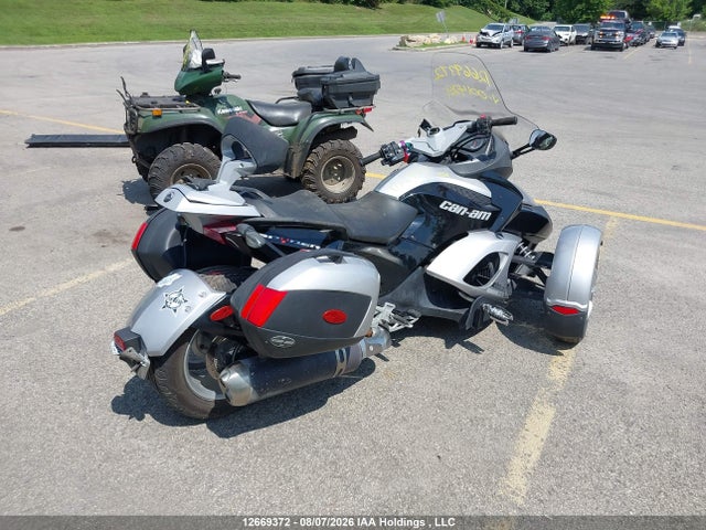 Продажа на аукционе авто 2009 Can-am Spyder Roadster Rs, vin: 2BXJABA119V001429, номер лота: 12669372