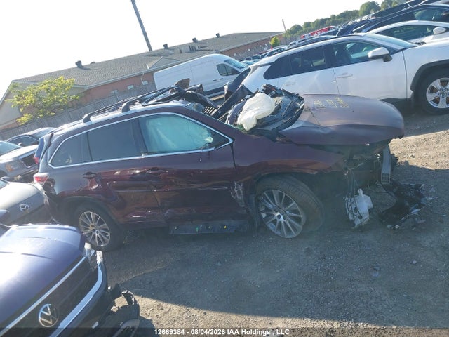 Toyota Highlander Xle 2015 5TDJKRFHXFS135086 Image 13