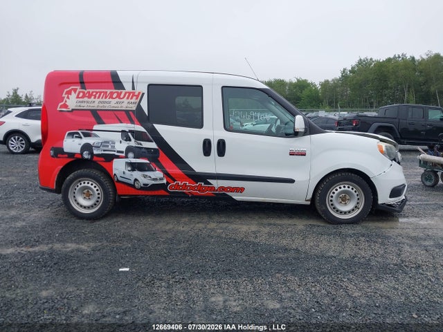 12669406 :رقم المزاد ، ZFBERFBT2F6955784 vin ، 2015 Ram Promaster City Slt مزاد بيع
