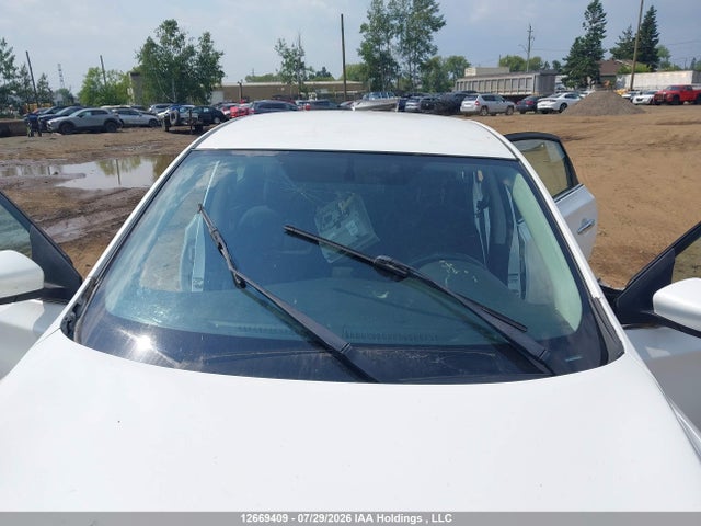12669409 :رقم المزاد ، 3N1AB7AP6FL634382 vin ، 2015 Nissan Sentra 1.8 S/1.8 Sl/1.8 Sr/1.8 Sv مزاد بيع