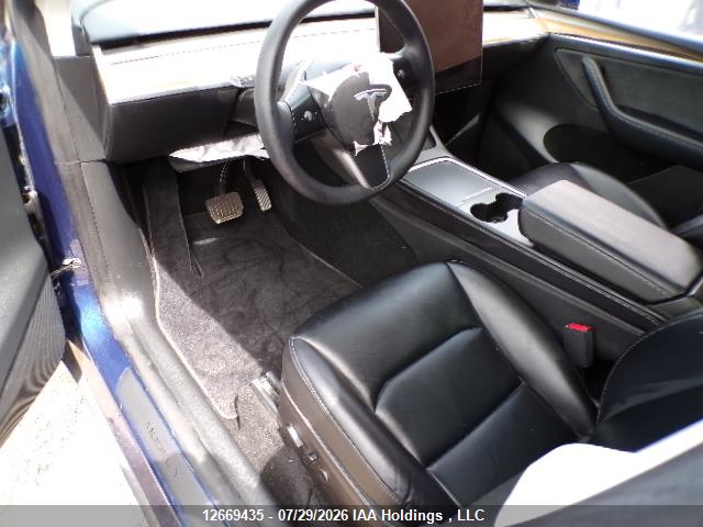 7SAYGDEE3NF533028 Tesla Model Y