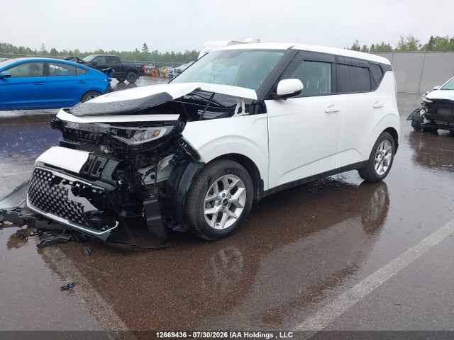 KIA SOUL EX 2023 KNDJ33AU0P7210324 Image 2