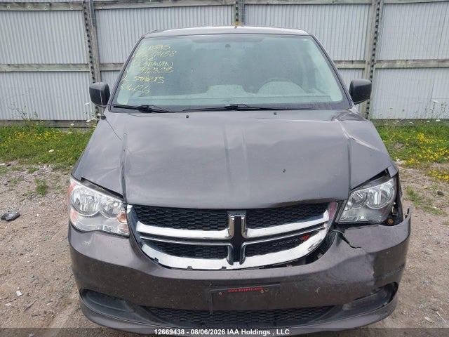 2C4RDGBG8GR392823 Dodge Grand Caravan Se