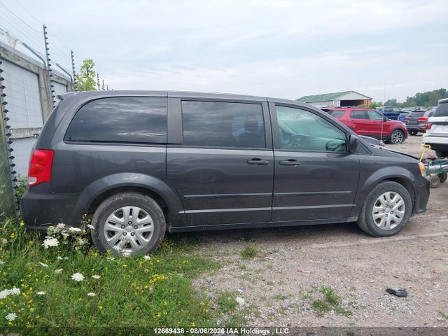 2C4RDGBG8GR392823 Dodge Grand Caravan Se