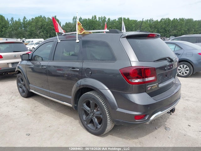 3C4PDDGG0JT523665 Dodge Journey Crossroad