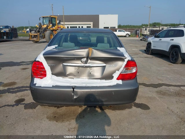 2004 Toyota Camry მანქანა იყიდება აუქციონზე, vin: 4T1BE32K84U804549, აუქციონის ნომერი: 12669478