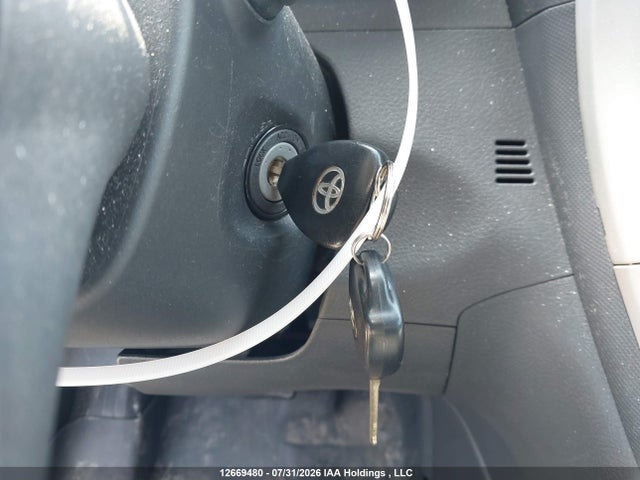 2010 Toyota Matrix მანქანა იყიდება აუქციონზე, vin: 2T1KU4EE0AC212803, აუქციონის ნომერი: 12669480