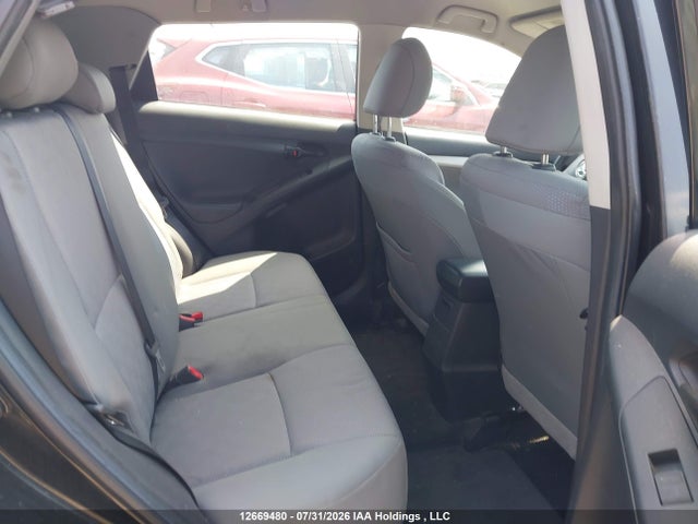 2010 Toyota Matrix მანქანა იყიდება აუქციონზე, vin: 2T1KU4EE0AC212803, აუქციონის ნომერი: 12669480