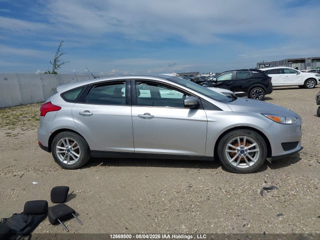 Ford FOCUS SE 2018 1FADP3K22JL306071 Image 12