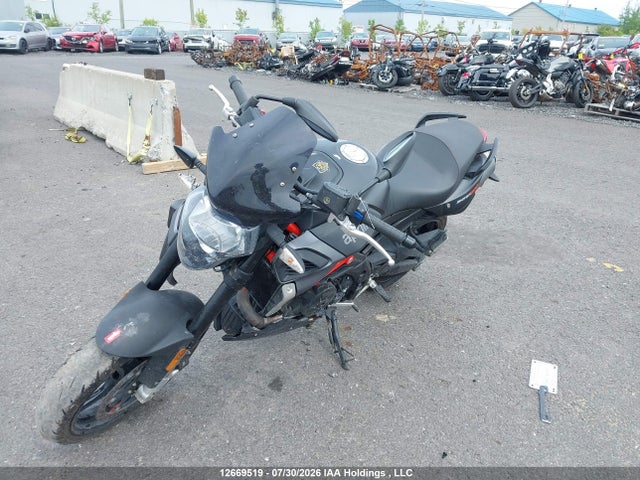 Aprilia Shiver 2020 ZD4KHU016LS000132 Image 2