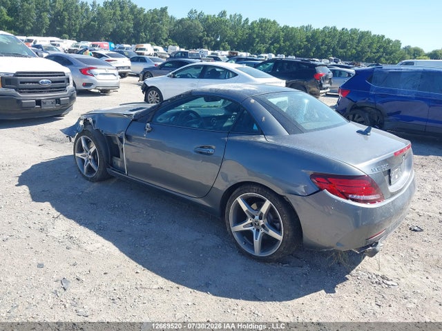 2017 Mercedes-benz Slc 300 მანქანა იყიდება აუქციონზე, vin: WDDPK3JAXHF140153, აუქციონის ნომერი: 12669520