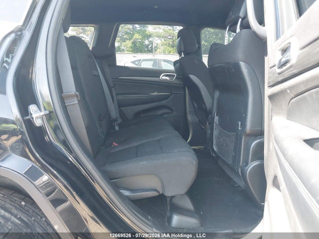 1C4RJFAG9MC576614 Jeep Grand Cherokee Laredo