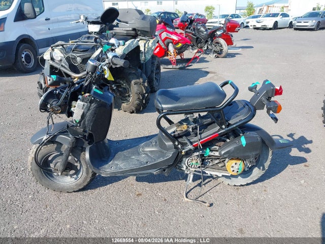 Honda NPS50 2020 JH2AF5829LK700136 Image 12