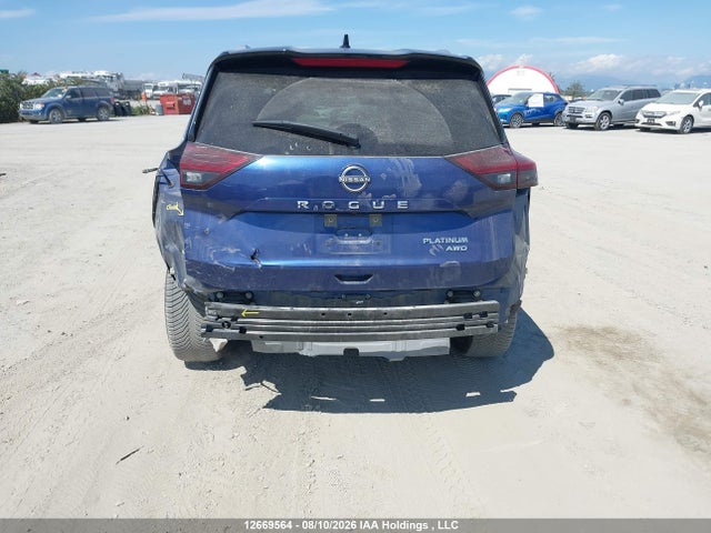 Aukcja sprzedaży 2023 Nissan Rogue Platinum, vin: JN8BT3DD8PW315896, numer aukcji: 12669564