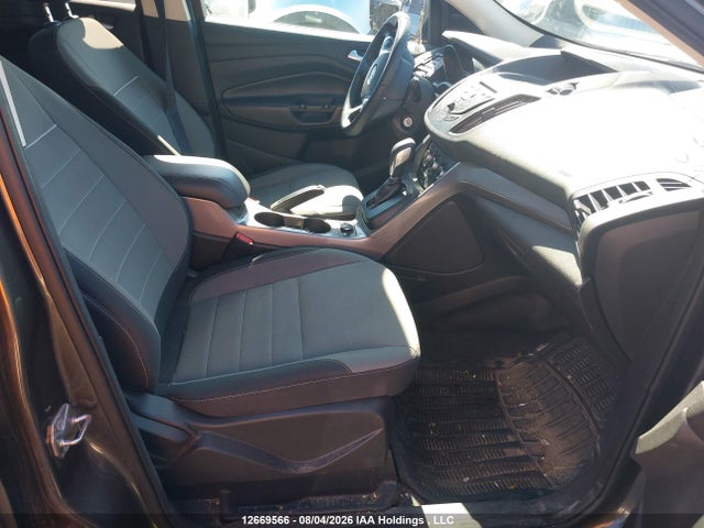 Ford ESCAPE SE 2015 1FMCU9G91FUC48622 Image 5
