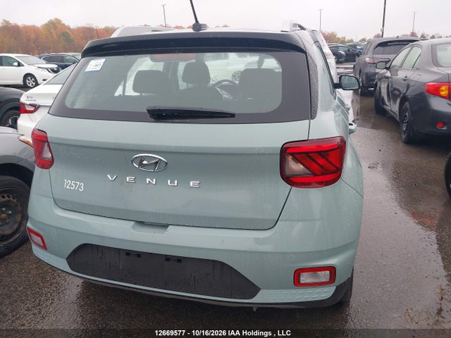 KMHRC8A34TU470885 Hyundai Venue