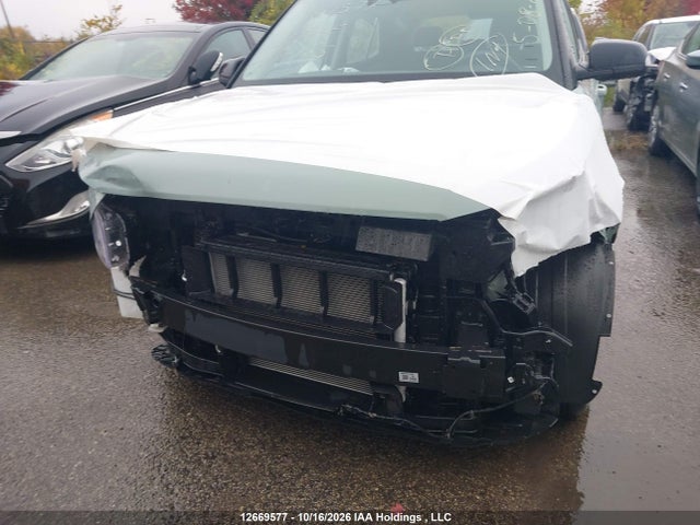 KMHRC8A34TU470885 Hyundai Venue