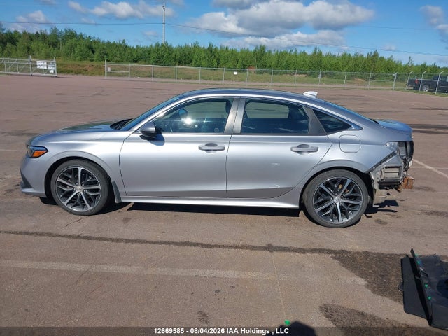Honda Civic Touring 2022 2HGFE1F96NH005652 Image 15