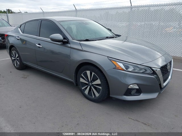 2019 1N4BL4DW5KN305690 main image
