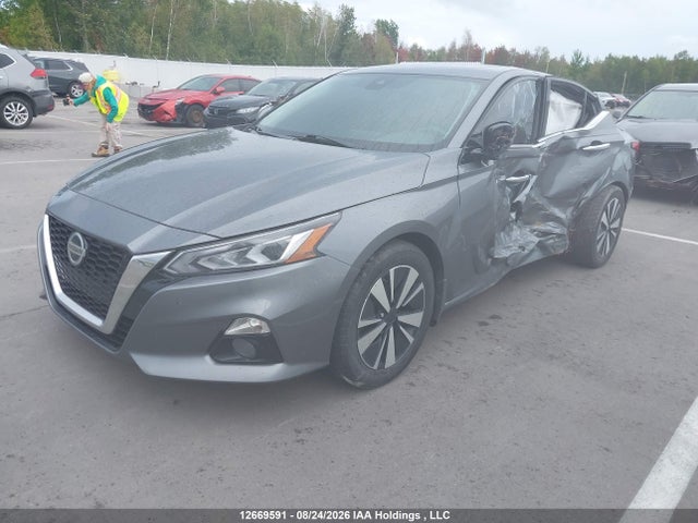 Nissan Altima 2019 1N4BL4DW5KN305690 Image 2