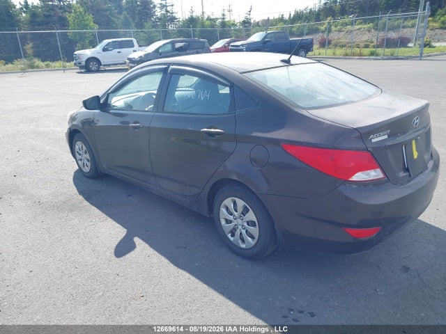 Hyundai ACCENT GL 2016 KMHCT4AE3GU984524 Image 3