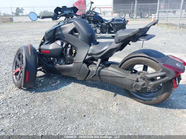 Can-Am Ryker 2022 3JB2FEG26NJ002470 Image 3