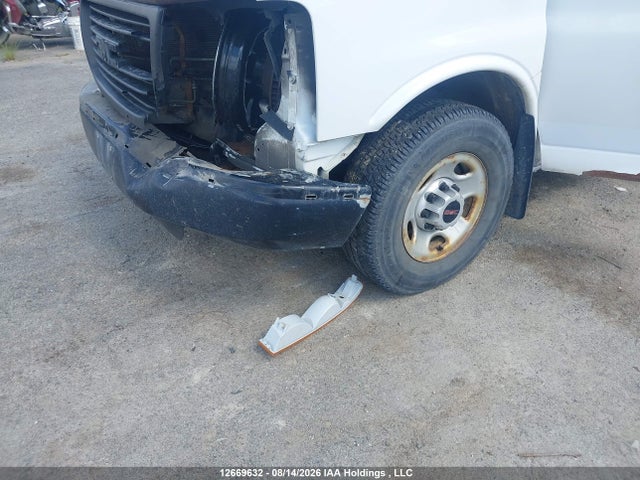 12669632 :رقم المزاد ، 1GTW7BFF8G1148740 vin ، 2016 Gmc Savana G2500 مزاد بيع