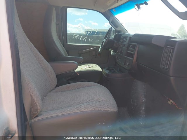 Продажа на аукционе авто 2016 Gmc Savana G2500, vin: 1GTW7BFF8G1148740, номер лота: 12669632