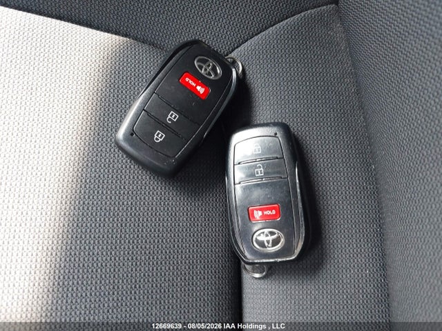 Продаж на аукціоні авто 2023 Toyota Corolla Cross Le, vin: 7MUBAABG9PV060278, номер лоту: 12669639