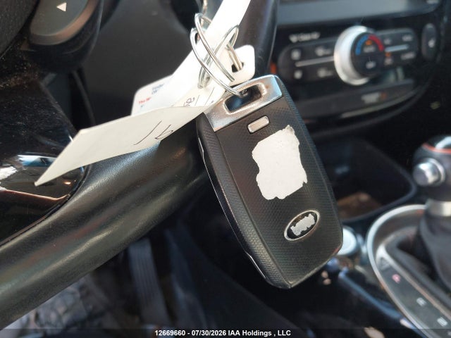 Продажа на аукционе авто 2017 Kia Soul, vin: KNDJX3AAXH7885562, номер лота: 12669660