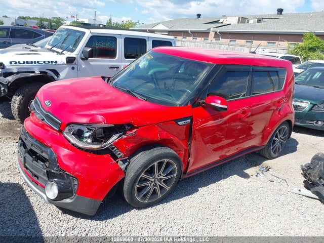 KIA Soul 2017 KNDJX3AAXH7885562 Image 2