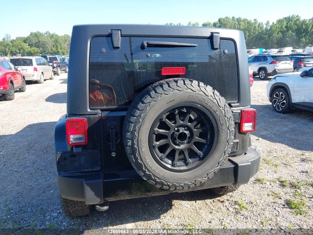 2018 Jeep Wrangler Jk Unlimited Sahara მანქანა იყიდება აუქციონზე, vin: 1C4BJWEGXJL913802, აუქციონის ნომერი: 12669663