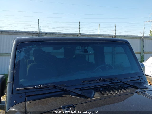 2018 Jeep Wrangler Jk Unlimited Sahara მანქანა იყიდება აუქციონზე, vin: 1C4BJWEGXJL913802, აუქციონის ნომერი: 12669663