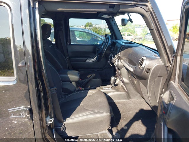 2018 Jeep Wrangler Jk Unlimited Sahara მანქანა იყიდება აუქციონზე, vin: 1C4BJWEGXJL913802, აუქციონის ნომერი: 12669663