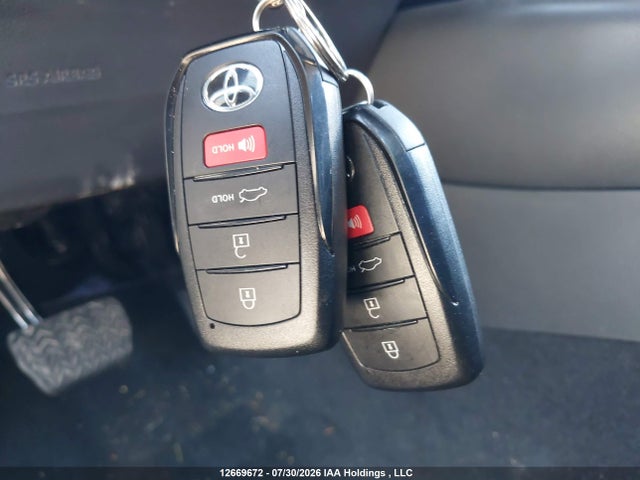 Toyota Corolla Le/se 2026 JTDBDMHE8T3027163 Image 11
