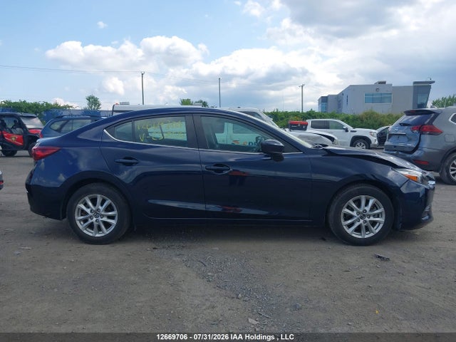 Mazda 3 2018 3MZBN1T76JM231053 Image 14